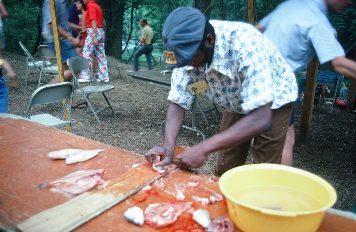 Ralph Yancey, Fileting Fish the Proper Way