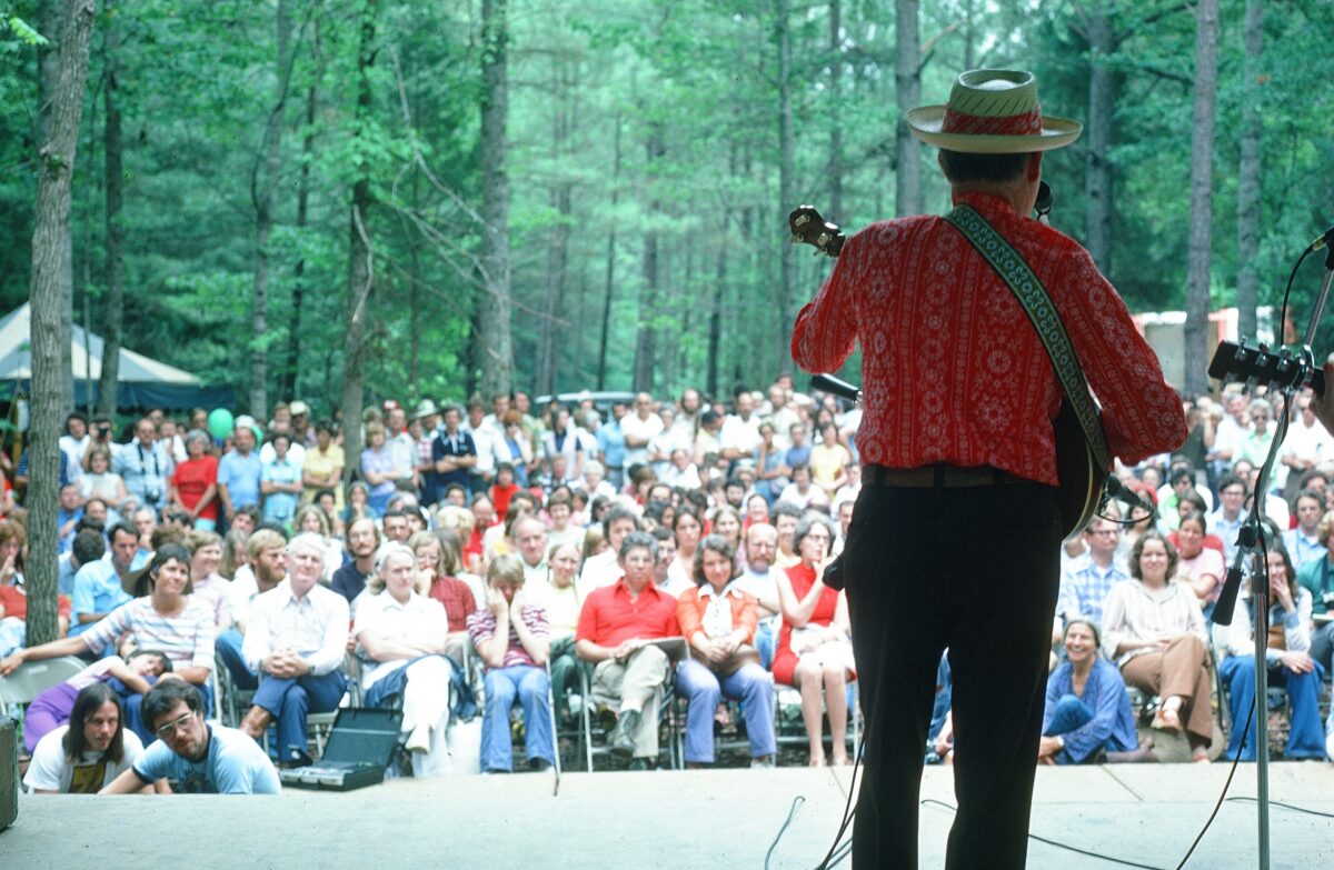 Scotty Wiseman Performs for the Crowd